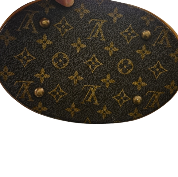 LOUIS VUITTON PETIT BUCKET BAG - Picture 5 of 16